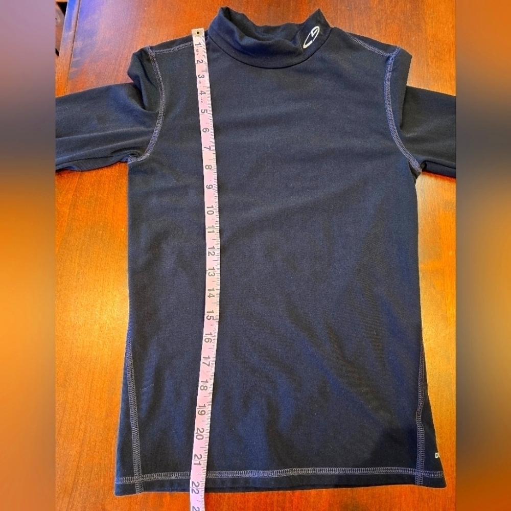 Champion Black Long Sleeve Rash Guard - Picture 8 of 9